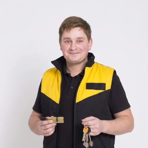 Мастер по замкам в Новосибирске